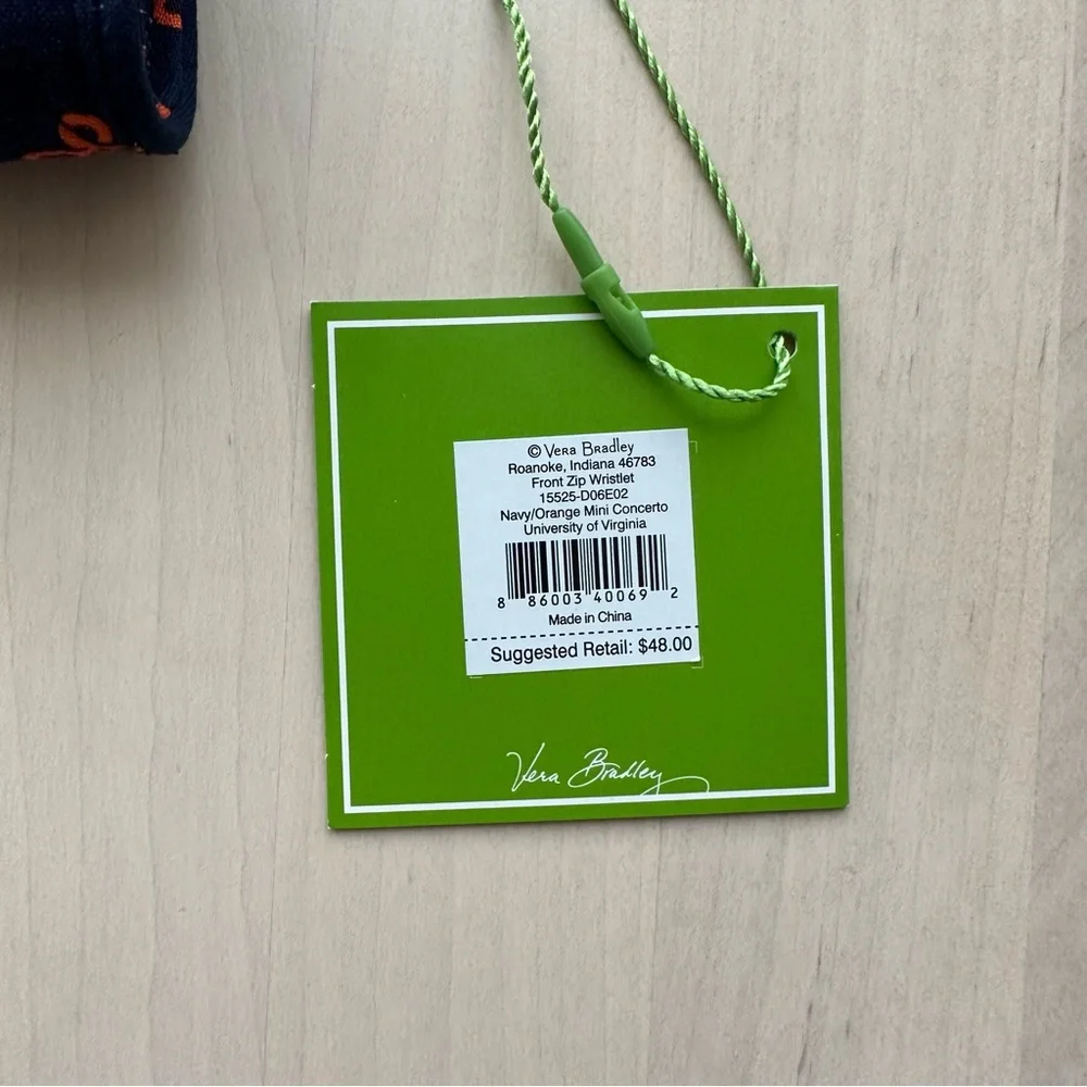 New Vera Bradley University of Virginia UVA Front Zip Wristlet - Picture 4 of 13